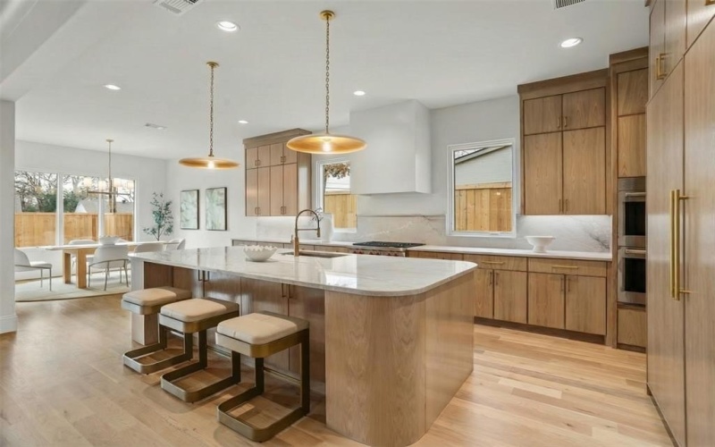 4164 Saranac Drive, Dallas, TX 75220, 5 Bedrooms Bedrooms, ,6 BathroomsBathrooms,Residential,For Sale,4164 Saranac Drive,0,21144099