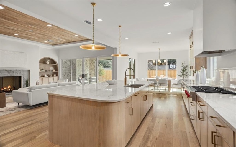 4164 Saranac Drive, Dallas, TX 75220, 5 Bedrooms Bedrooms, ,6 BathroomsBathrooms,Residential,For Sale,4164 Saranac Drive,0,21144099