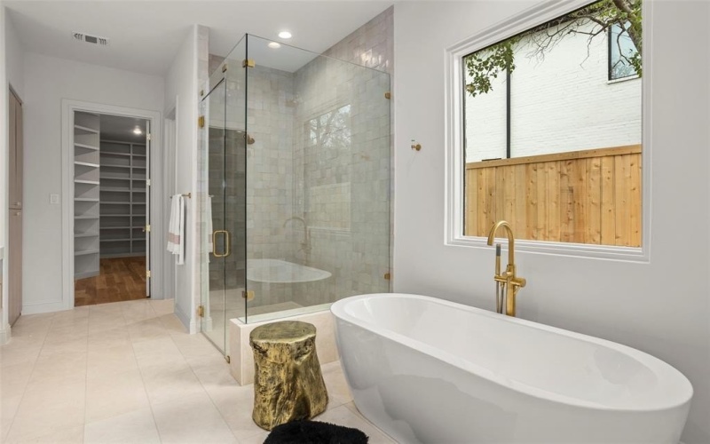 4164 Saranac Drive, Dallas, TX 75220, 5 Bedrooms Bedrooms, ,6 BathroomsBathrooms,Residential,For Sale,4164 Saranac Drive,0,21144099