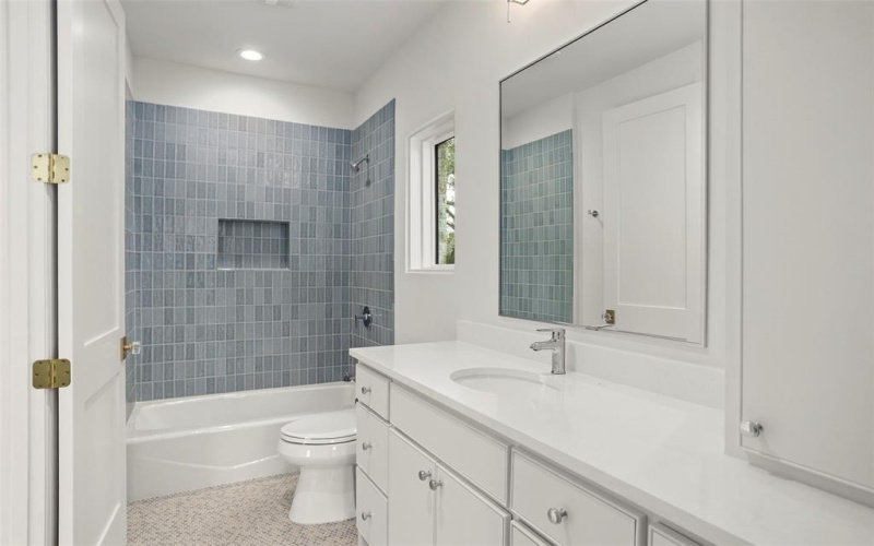 4164 Saranac Drive, Dallas, TX 75220, 5 Bedrooms Bedrooms, ,6 BathroomsBathrooms,Residential,For Sale,4164 Saranac Drive,0,21144099