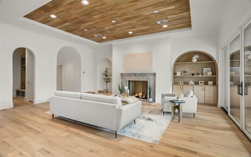 4164 Saranac Drive, Dallas, TX 75220, 5 Bedrooms Bedrooms, ,6 BathroomsBathrooms,Residential,For Sale,4164 Saranac Drive,0,21144099