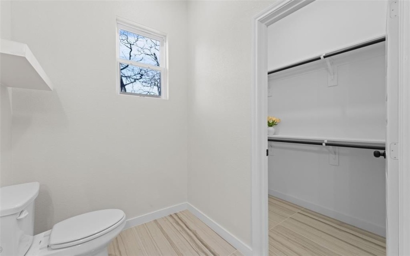 8340 Plainview Drive, Dallas, TX 75217, 4 Bedrooms Bedrooms, ,2 BathroomsBathrooms,Residential,For Sale,8340 Plainview Drive,0,21145828