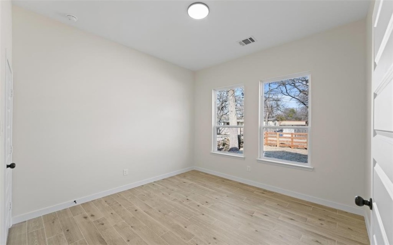 8340 Plainview Drive, Dallas, TX 75217, 4 Bedrooms Bedrooms, ,2 BathroomsBathrooms,Residential,For Sale,8340 Plainview Drive,0,21145828