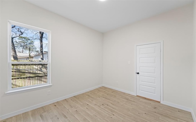 8340 Plainview Drive, Dallas, TX 75217, 4 Bedrooms Bedrooms, ,2 BathroomsBathrooms,Residential,For Sale,8340 Plainview Drive,0,21145828