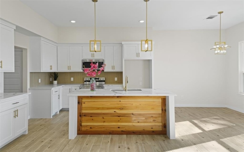 8340 Plainview Drive, Dallas, TX 75217, 4 Bedrooms Bedrooms, ,2 BathroomsBathrooms,Residential,For Sale,8340 Plainview Drive,0,21145828