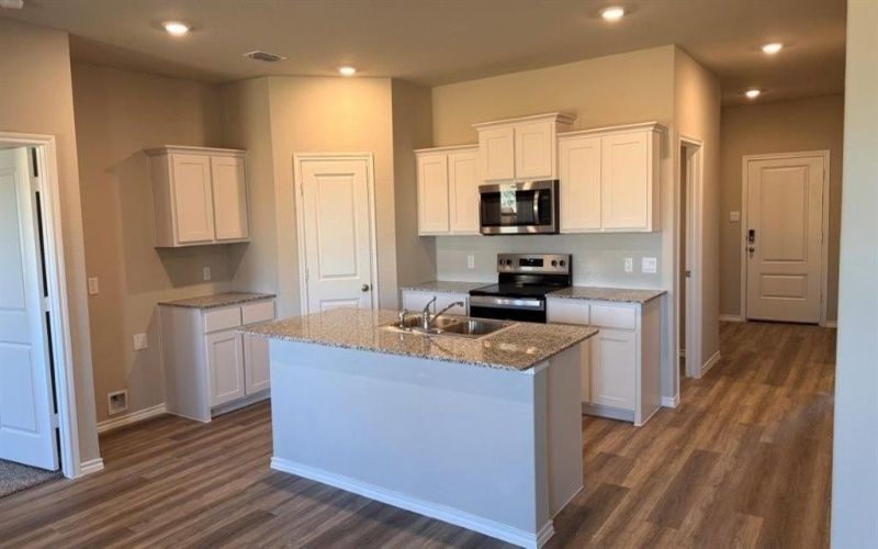 524 CRESTRIDGE Drive N, Cleburne, TX 76033, 3 Bedrooms Bedrooms, ,2 BathroomsBathrooms,Residential,For Sale,524 CRESTRIDGE Drive N,0,21146235