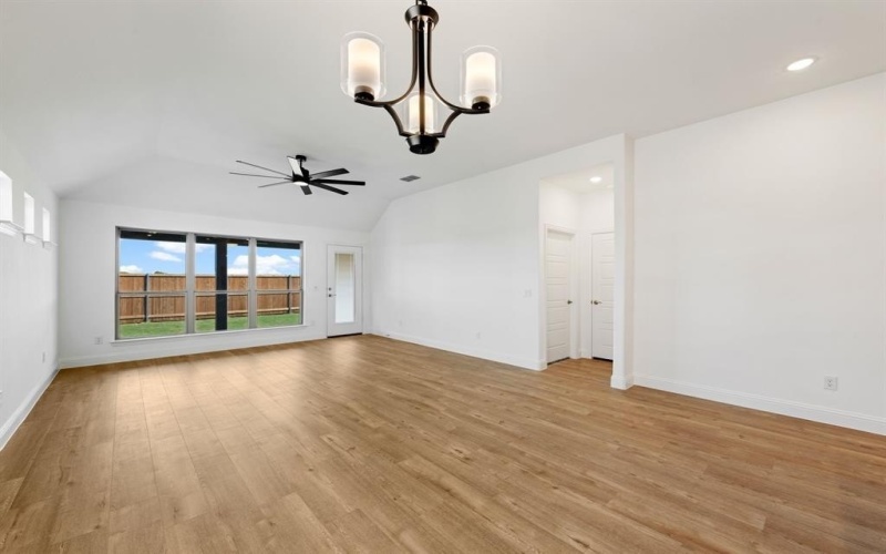 1941 Daybreak Drive, Venus, TX 76009, 3 Bedrooms Bedrooms, ,2 BathroomsBathrooms,Residential,For Sale,1941 Daybreak Drive,0,21146504