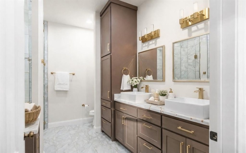 2346 Fatima Avenue, Dallas, TX 75241, 4 Bedrooms Bedrooms, ,3 BathroomsBathrooms,Residential,For Sale,2346 Fatima Avenue,0,21146589