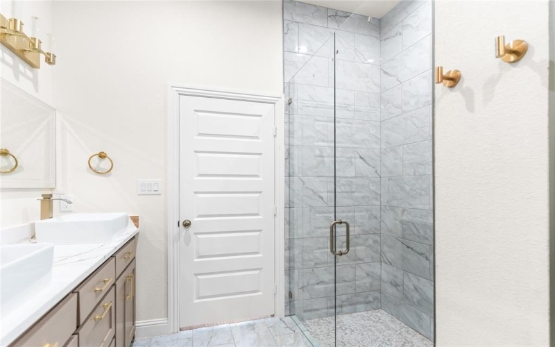 2346 Fatima Avenue, Dallas, TX 75241, 4 Bedrooms Bedrooms, ,3 BathroomsBathrooms,Residential,For Sale,2346 Fatima Avenue,0,21146589