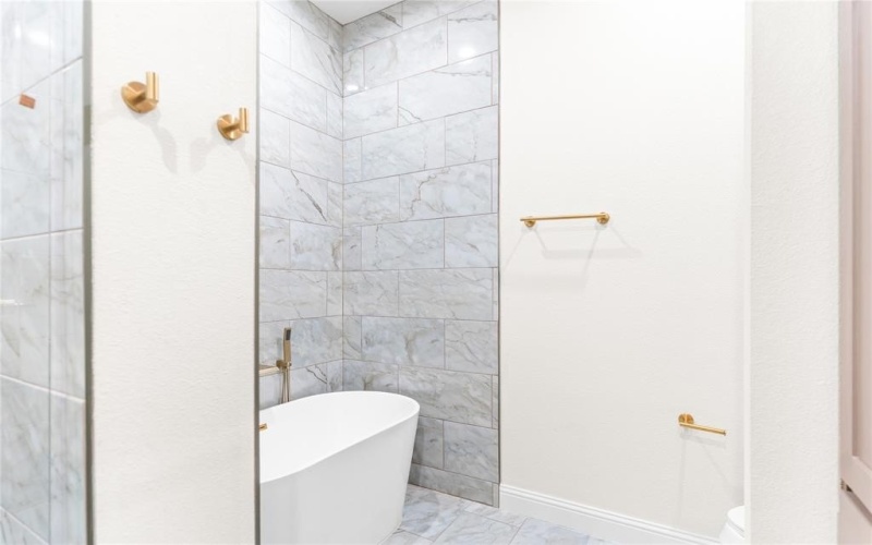 2346 Fatima Avenue, Dallas, TX 75241, 4 Bedrooms Bedrooms, ,3 BathroomsBathrooms,Residential,For Sale,2346 Fatima Avenue,0,21146589