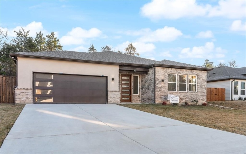 2346 Fatima Avenue, Dallas, TX 75241, 4 Bedrooms Bedrooms, ,3 BathroomsBathrooms,Residential,For Sale,2346 Fatima Avenue,0,21146589