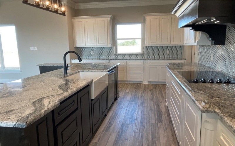 7081 Veal Station, Weatherford, TX 76085, 4 Bedrooms Bedrooms, ,2 BathroomsBathrooms,Residential,For Sale,7081 Veal Station,14462708