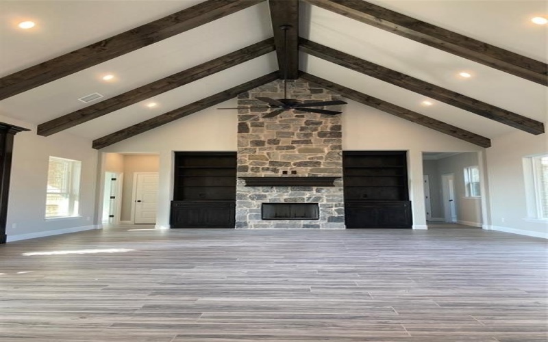 7081 Veal Station, Weatherford, TX 76085, 4 Bedrooms Bedrooms, ,2 BathroomsBathrooms,Residential,For Sale,7081 Veal Station,14462708