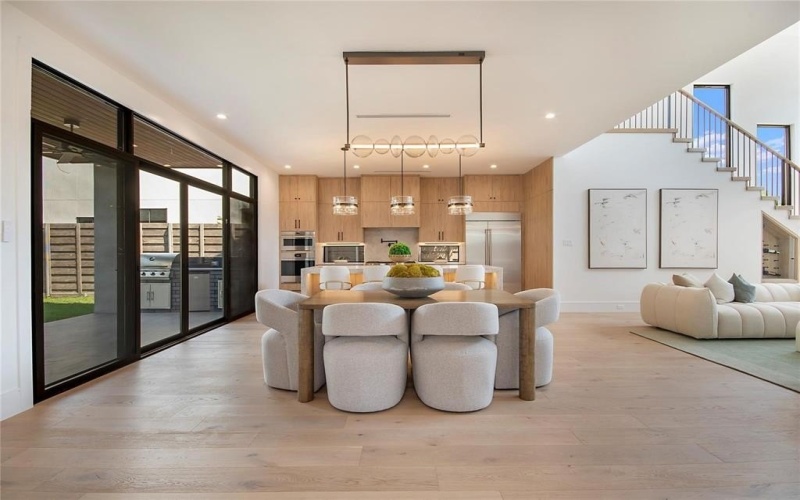 7619 Kenwell Street, Dallas, TX 75209, 4 Habitaciones Habitaciones , ,5 BañosBaños,Residential,En Venta,7619 Kenwell Street,0,21146759