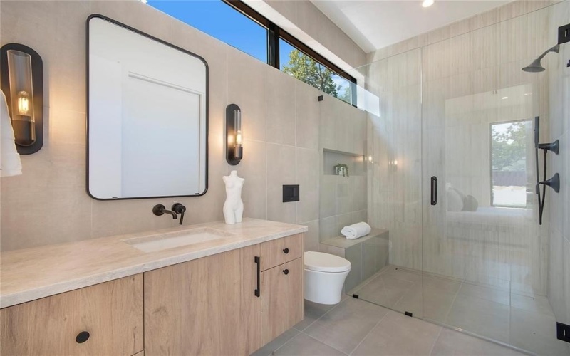 7619 Kenwell Street, Dallas, TX 75209, 4 Habitaciones Habitaciones , ,5 BañosBaños,Residential,En Venta,7619 Kenwell Street,0,21146759