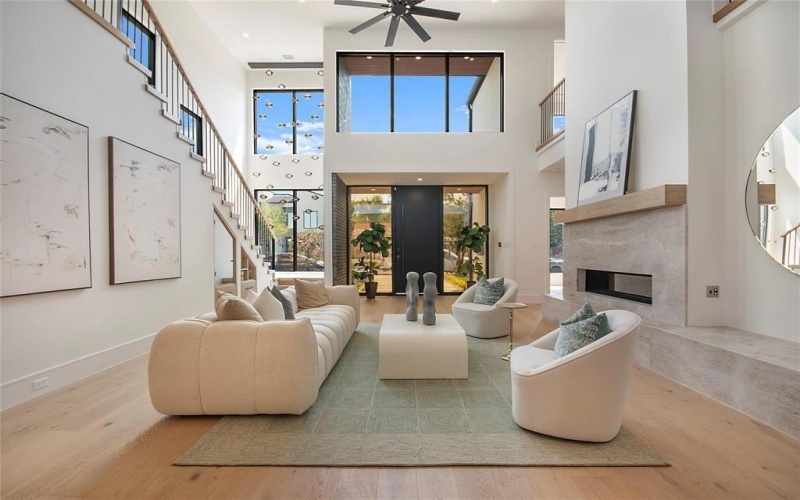 7619 Kenwell Street, Dallas, TX 75209, 4 Habitaciones Habitaciones , ,5 BañosBaños,Residential,En Venta,7619 Kenwell Street,0,21146759