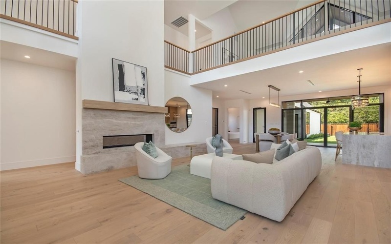 7619 Kenwell Street, Dallas, TX 75209, 4 Habitaciones Habitaciones , ,5 BañosBaños,Residential,En Venta,7619 Kenwell Street,0,21146759