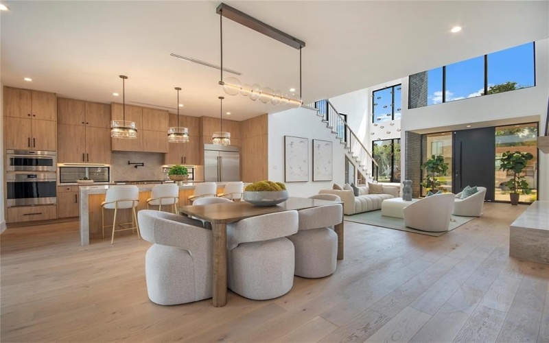 7619 Kenwell Street, Dallas, TX 75209, 4 Habitaciones Habitaciones , ,5 BañosBaños,Residential,En Venta,7619 Kenwell Street,0,21146759