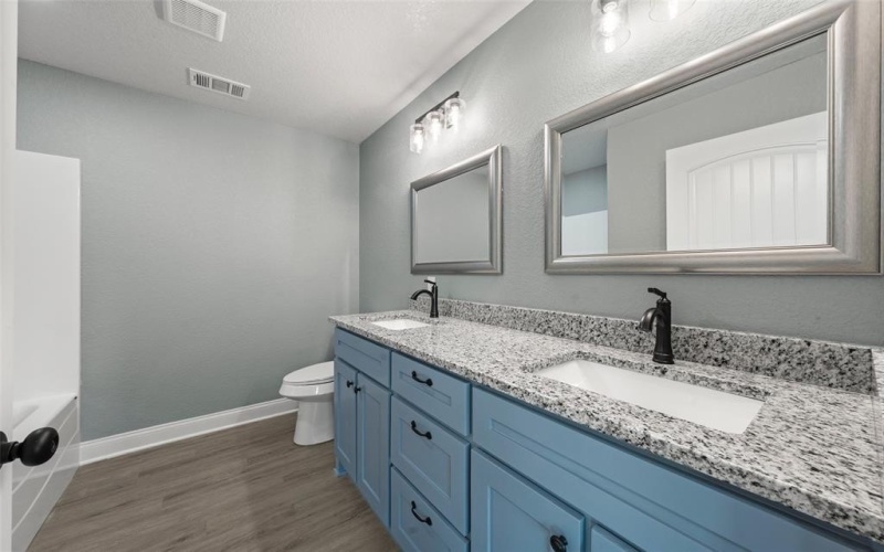 3216 Wynmore Drive, Waco, TX 76706, 3 Habitaciones Habitaciones , ,2 BañosBaños,Residential,En Venta,3216 Wynmore Drive,0,21146963