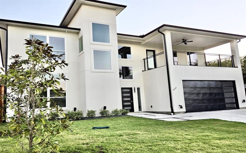 2950 Sundial Drive, Dallas, TX 75229, 4 Bedrooms Bedrooms, ,3 BathroomsBathrooms,Residential,For Sale,2950 Sundial Drive,0,21147008