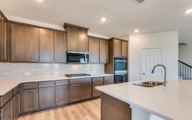 341 Fallbrook Drive, Aledo, TX 76008, 4 Bedrooms Bedrooms, ,2 BathroomsBathrooms,Residential,For Sale,341 Fallbrook Drive,0,21147087