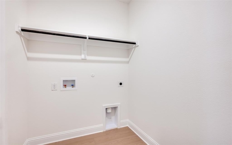 344 Fallbrook Drive, Aledo, TX 76008, 4 Bedrooms Bedrooms, ,2 BathroomsBathrooms,Residential,For Sale,344 Fallbrook Drive,0,21147097