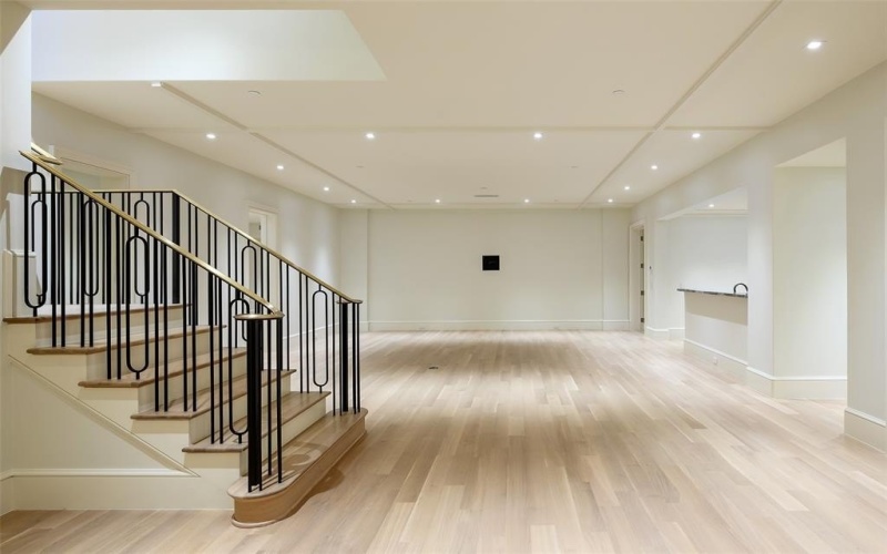 4001 Miramar Avenue, Highland Park, TX 75205, 6 Bedrooms Bedrooms, ,9 BathroomsBathrooms,Residential,For Sale,4001 Miramar Avenue,0,21147099