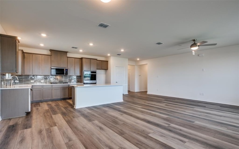 348 Fallbrook Drive, Aledo, TX 76008, 4 Habitaciones Habitaciones , ,2 BañosBaños,Residential,En Venta,348 Fallbrook Drive,0,21147108