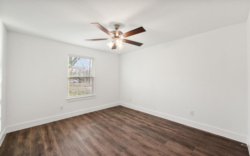 401 N Goodman Avenue, Kerens, TX 75144, 3 Habitaciones Habitaciones , ,2 BañosBaños,Residential,En Venta,401 N Goodman Avenue,0,21147145