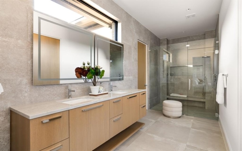 4527 N Lindhurst Avenue, Dallas, TX 75229, 5 Habitaciones Habitaciones , ,6 BañosBaños,Residential,En Venta,4527 N Lindhurst Avenue,0,21147381