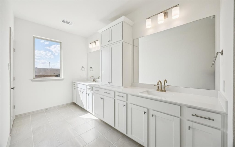 1023 Magdalena Way, Midlothian, TX 76065, 3 Habitaciones Habitaciones , ,2 BañosBaños,Residential,En Venta,1023 Magdalena Way,0,21147424