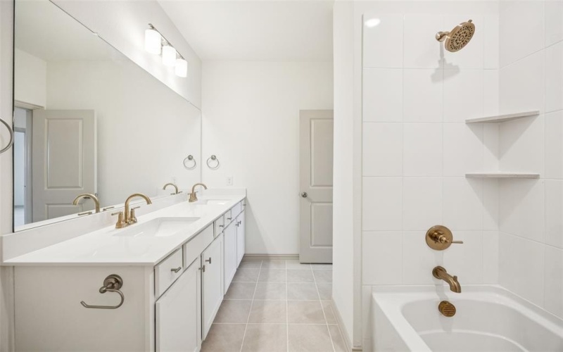 1023 Magdalena Way, Midlothian, TX 76065, 3 Habitaciones Habitaciones , ,2 BañosBaños,Residential,En Venta,1023 Magdalena Way,0,21147424