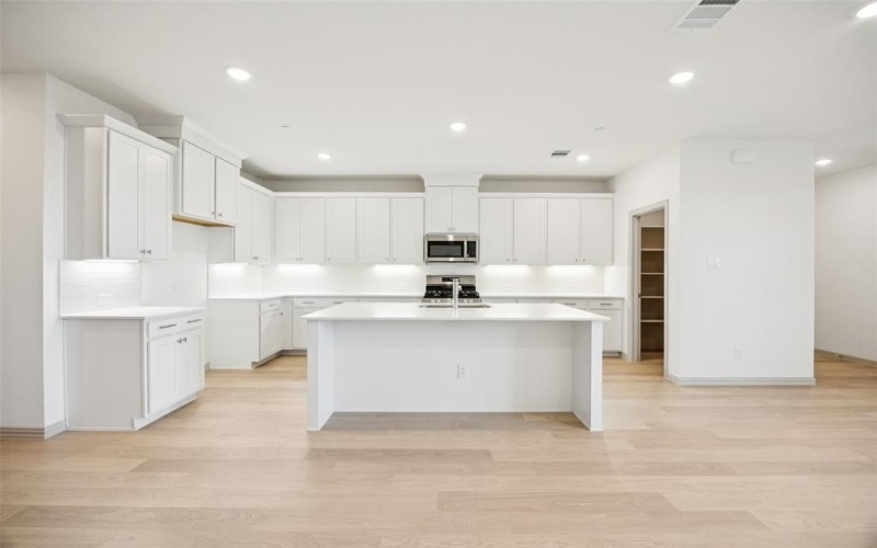 1023 Magdalena Way, Midlothian, TX 76065, 3 Habitaciones Habitaciones , ,2 BañosBaños,Residential,En Venta,1023 Magdalena Way,0,21147424