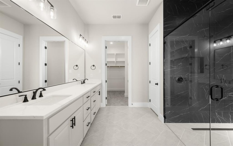 2012 Bison Prairie Trail, Fort Worth, TX 76126, 5 Habitaciones Habitaciones , ,3 BañosBaños,Residential,En Venta,2012 Bison Prairie Trail,0,21147496