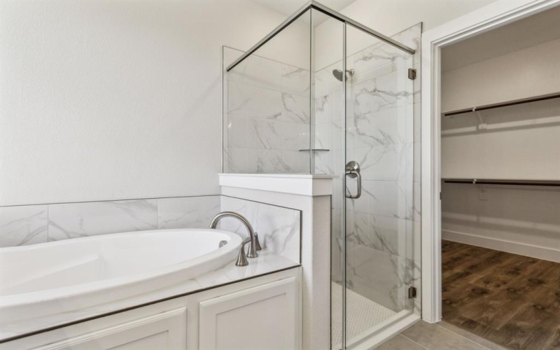 152 Swan Lake Drive, Waxahachie, TX 75165, 4 Bedrooms Bedrooms, ,3 BathroomsBathrooms,Residential,For Sale,152 Swan Lake Drive,0,21147600