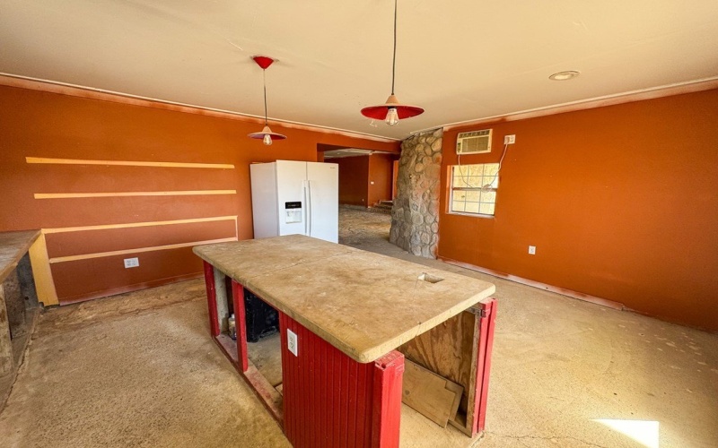 400 N Smiling Dog Trail, Terlingua, TX 79830, 2 Habitaciones Habitaciones , ,2 BañosBaños,Residential,En Venta,400 N Smiling Dog Trail,0,158057