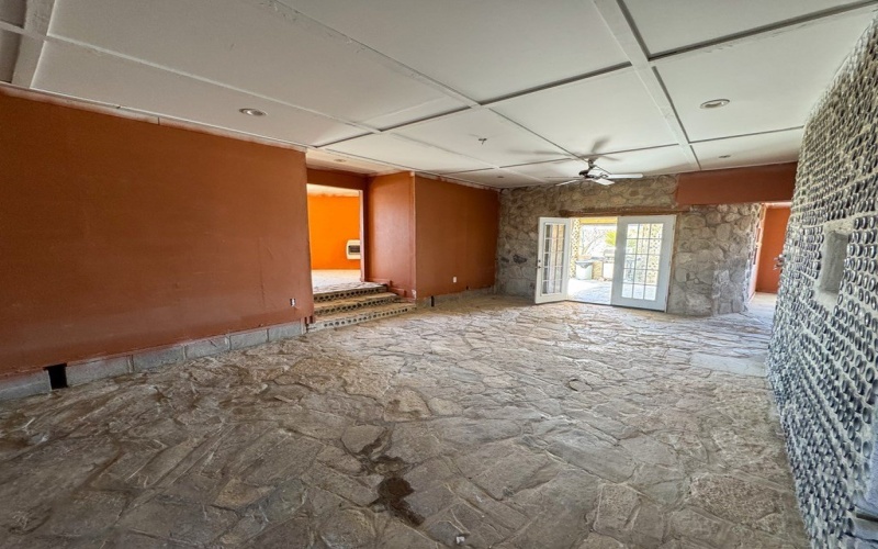 400 N Smiling Dog Trail, Terlingua, TX 79830, 2 Habitaciones Habitaciones , ,2 BañosBaños,Residential,En Venta,400 N Smiling Dog Trail,0,158057