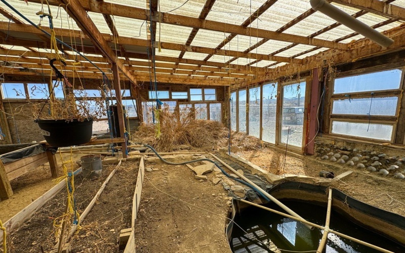 400 N Smiling Dog Trail, Terlingua, TX 79830, 2 Habitaciones Habitaciones , ,2 BañosBaños,Residential,En Venta,400 N Smiling Dog Trail,0,158057