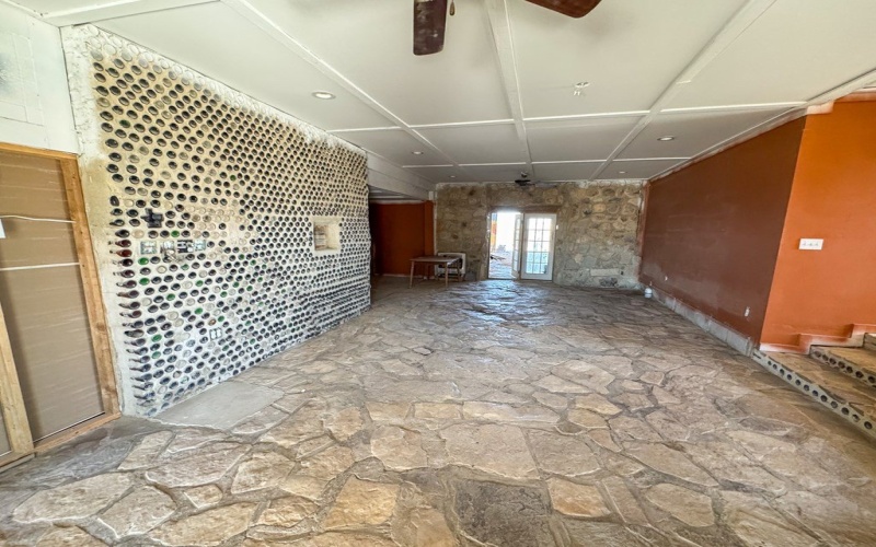 400 N Smiling Dog Trail, Terlingua, TX 79830, 2 Habitaciones Habitaciones , ,2 BañosBaños,Residential,En Venta,400 N Smiling Dog Trail,0,158057