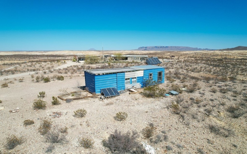 400 N Smiling Dog Trail, Terlingua, TX 79830, 2 Habitaciones Habitaciones , ,2 BañosBaños,Residential,En Venta,400 N Smiling Dog Trail,0,158057