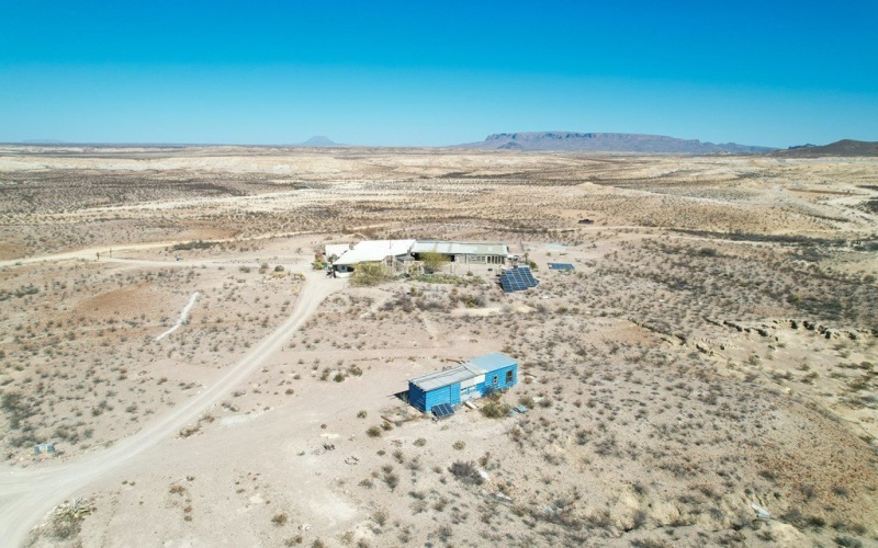 400 N Smiling Dog Trail, Terlingua, TX 79830, 2 Habitaciones Habitaciones , ,2 BañosBaños,Residential,En Venta,400 N Smiling Dog Trail,0,158057
