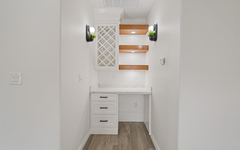 406 E Cortinas, Del Rio, TX 78840, 3 Habitaciones Habitaciones , ,2 BañosBaños,Residential,En Venta,406 E Cortinas,0,208003