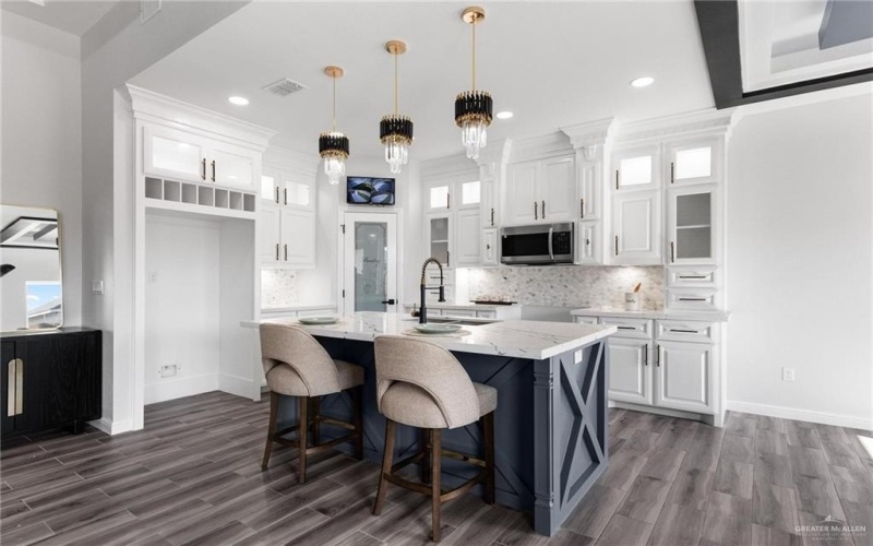 2105 Zinnia Street, Weslaco, TX 78596, 3 Habitaciones Habitaciones , ,2 BañosBaños,Residential,En Venta,2105 Zinnia Street,0,491614