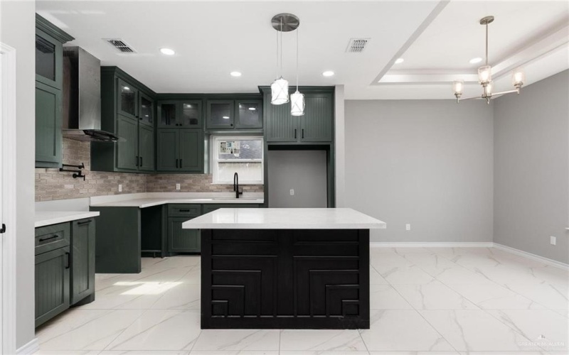 2342 Victoriano Street, Weslaco, TX 78596, 3 Habitaciones Habitaciones , ,2 BañosBaños,Residential,En Venta,2342 Victoriano Street,0,491619