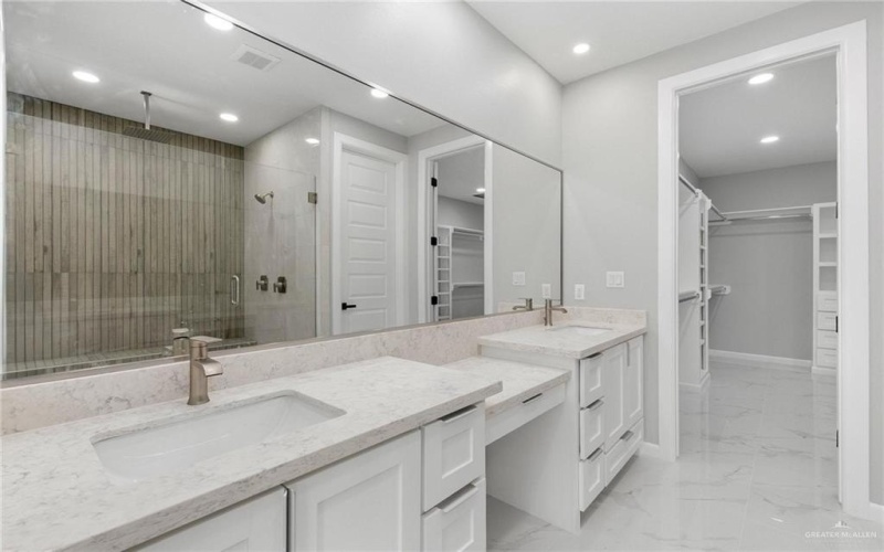 1505 Helen Drive, Weslaco, TX 78596, 4 Habitaciones Habitaciones , ,3 BañosBaños,Residential,En Venta,1505 Helen Drive,0,491628