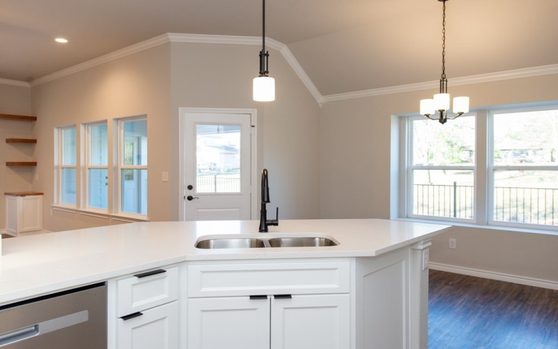 110 Saint Francis Ln, Mabank, TX 75156, 4 Bedrooms Bedrooms, ,2 BathroomsBathrooms,Residential,For Sale,110 Saint Francis Ln,0,110136