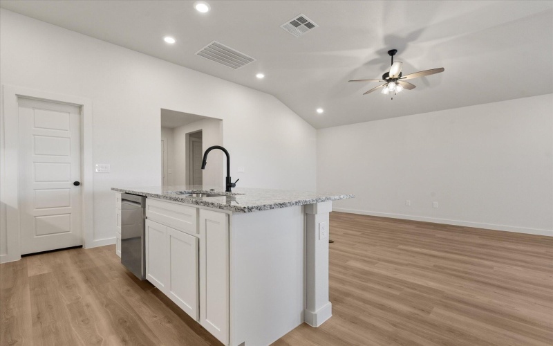 3114 138th Place, Lubbock, TX 79423, 4 Bedrooms Bedrooms, ,2 BathroomsBathrooms,Residential,For Sale,3114 138th Place,0,202600290