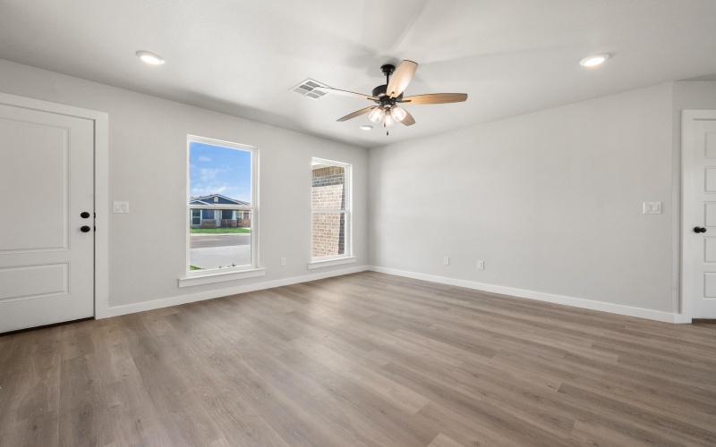 8315 24th Street, Lubbock, TX 79407, 3 Bedrooms Bedrooms, ,2 BathroomsBathrooms,Residential,For Sale,8315 24th Street,0,202600326