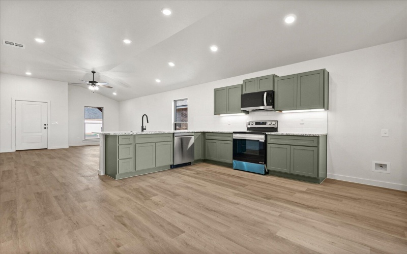 7101 14th Street, Lubbock, TX 79416, 3 Habitaciones Habitaciones , ,2 BañosBaños,Residential,En Venta,7101 14th Street,0,202600332