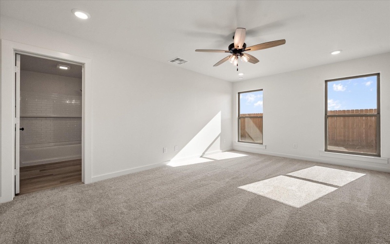 7103 14th Street, Lubbock, TX 79416, 4 Habitaciones Habitaciones , ,2 BañosBaños,Residential,En Venta,7103 14th Street,0,202600349